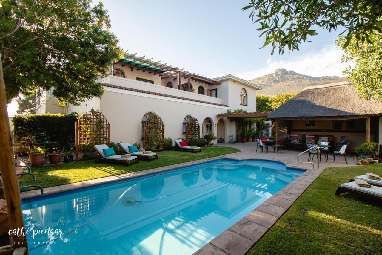 A Tuscan Villa Guest House フィッシュ・フック エクステリア 写真
