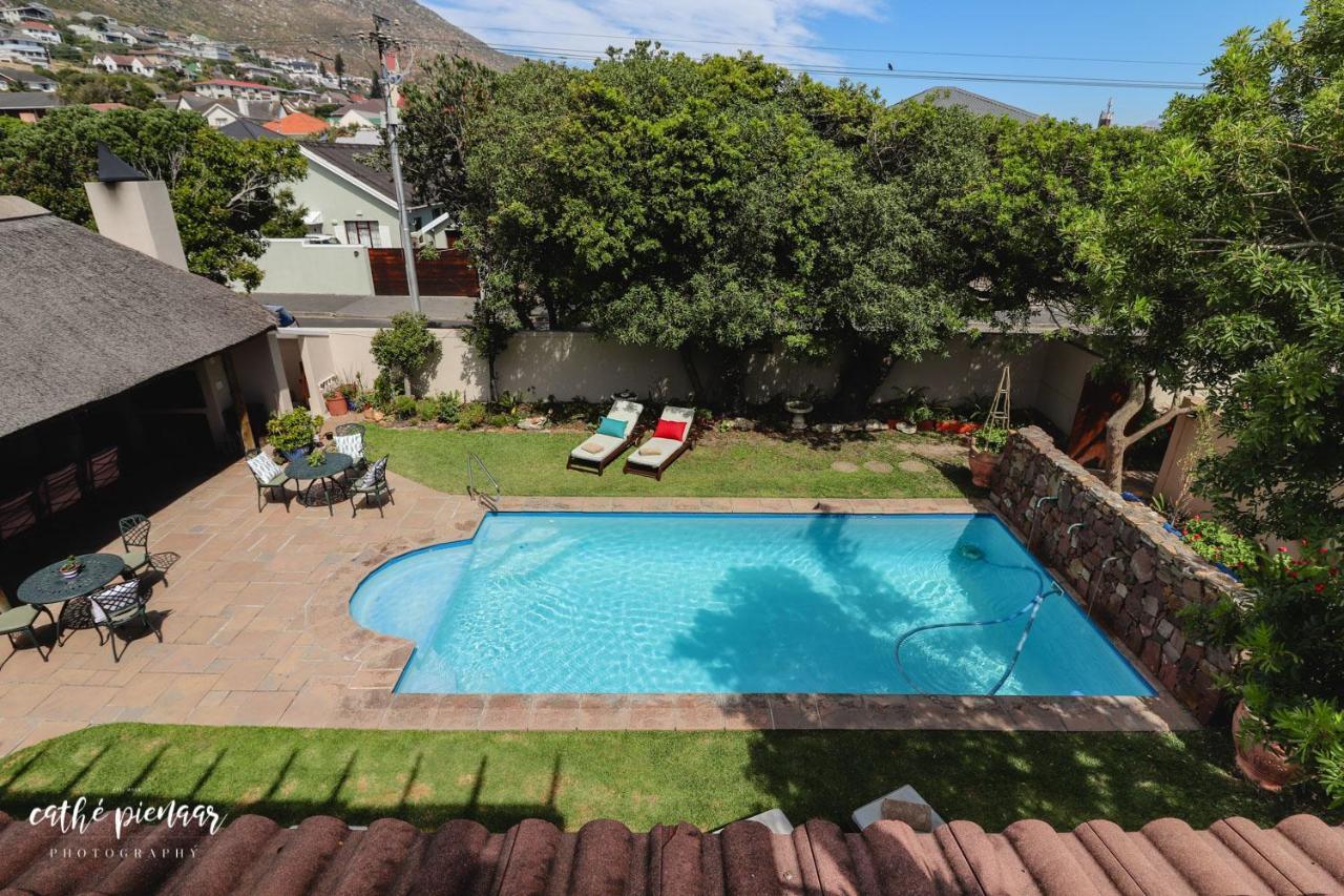 A Tuscan Villa Guest House フィッシュ・フック エクステリア 写真