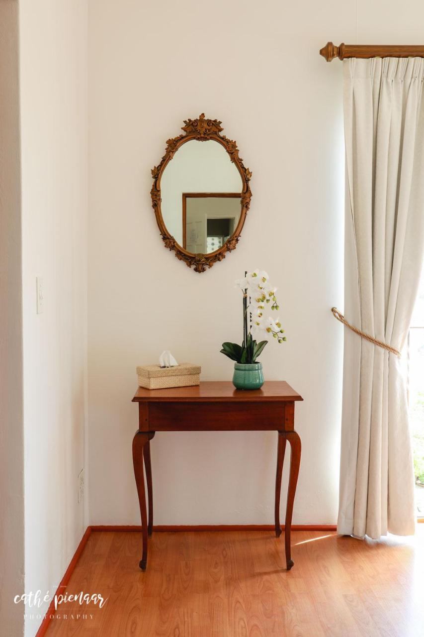 A Tuscan Villa Guest House フィッシュ・フック エクステリア 写真