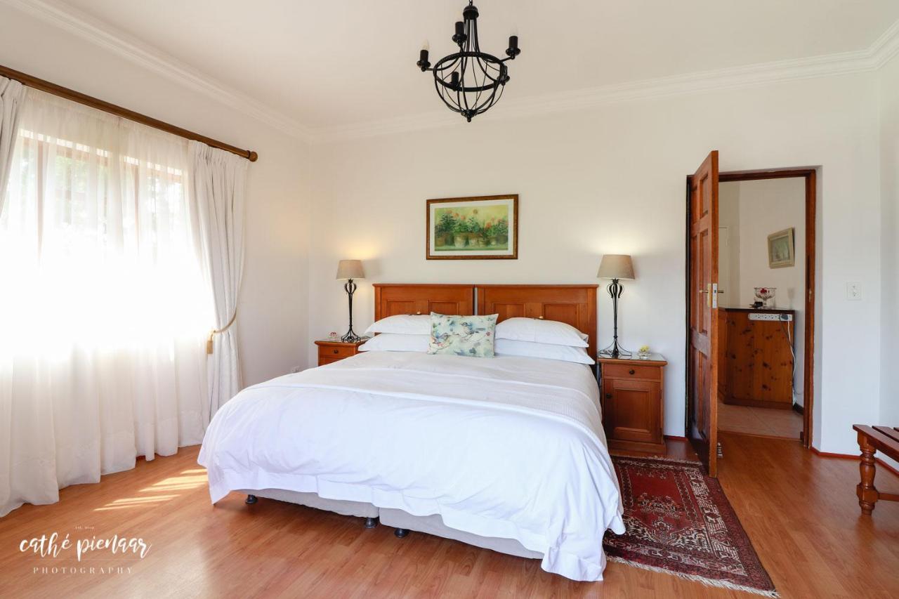 A Tuscan Villa Guest House フィッシュ・フック エクステリア 写真