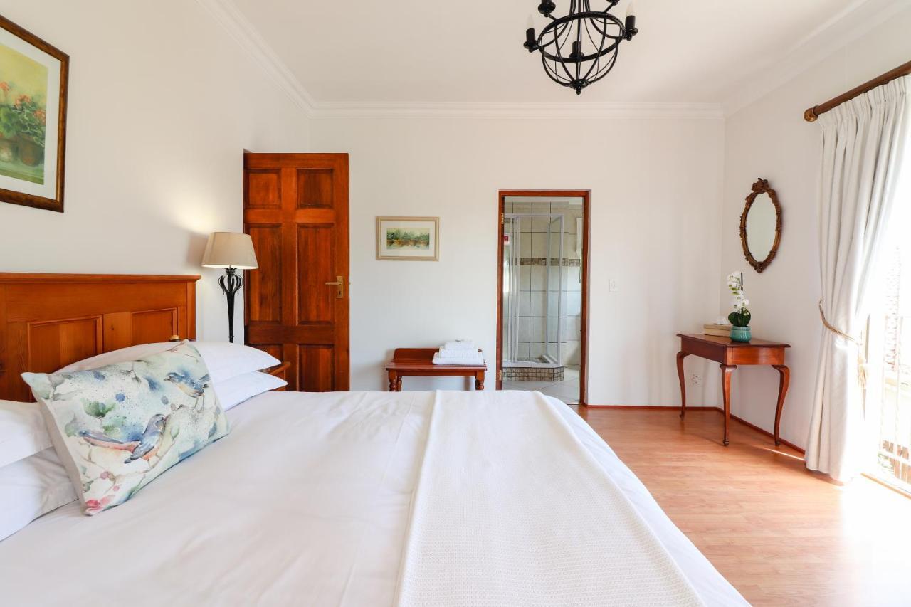 A Tuscan Villa Guest House フィッシュ・フック エクステリア 写真